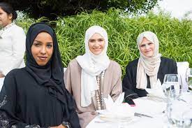 <em><strong>سارة ن.</strong></em>